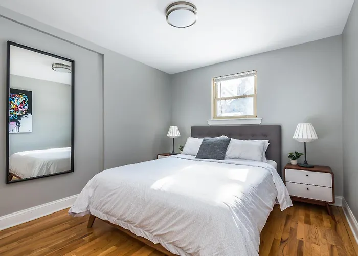 Apartment The Bright Retreat In Andersonville